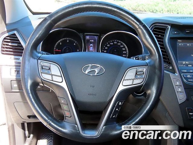 Hyundai Santafe 2013 — photo 8