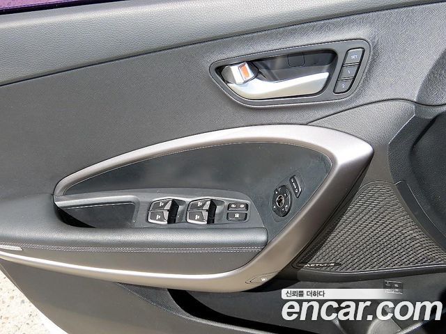 Hyundai Santafe 2013 — photo 11