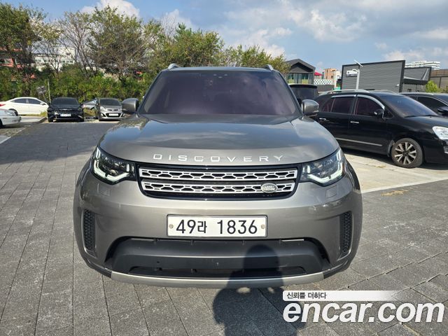 Land Rover Discovery 2018 — photo 2