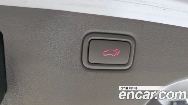 Kia Canival 2018 — photo 20