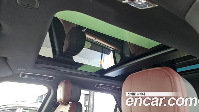 Land Rover Range Rover Sport 2023 — photo 25