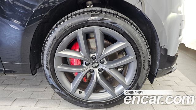 Land Rover Range Rover Sport 2023 — photo 7