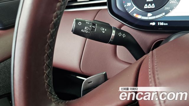 Land Rover Range Rover Sport 2023 — photo 29