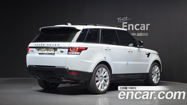 Land Rover Range Rover Sport 2017 — photo 2