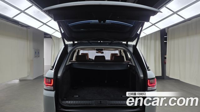 Land Rover Range Rover Sport 2017 — photo 25