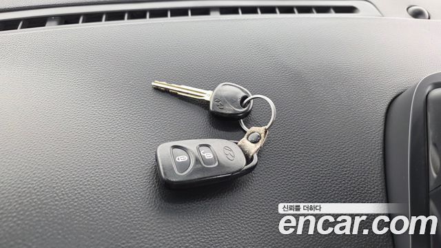 Hyundai Starex 2015 — photo 17
