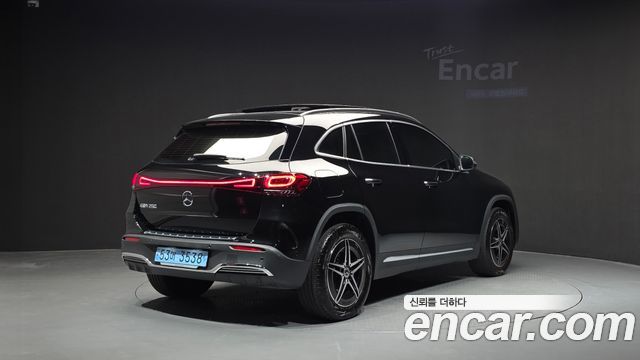 Mercedes-Benz EQA 2023 — photo 2