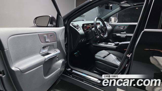 Mercedes-Benz EQA 2023 — photo 13
