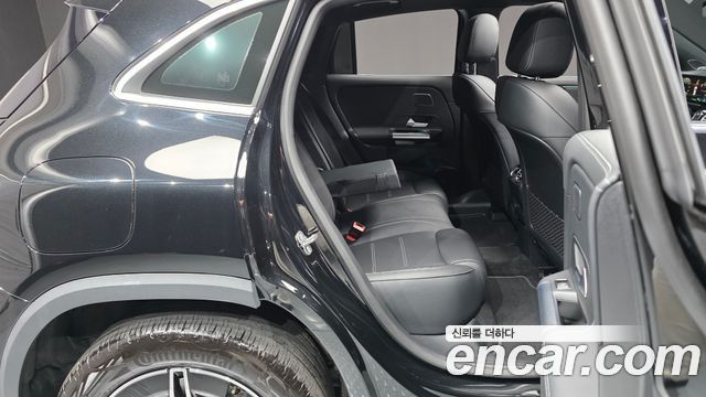 Mercedes-Benz EQA 2023 — photo 17