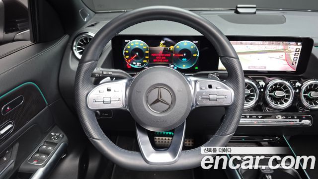 Mercedes-Benz EQA 2023 — photo 20