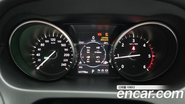 Land Rover Discovery Sport 2018 — photo 8