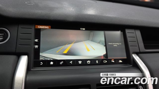 Land Rover Discovery Sport 2018 — photo 14