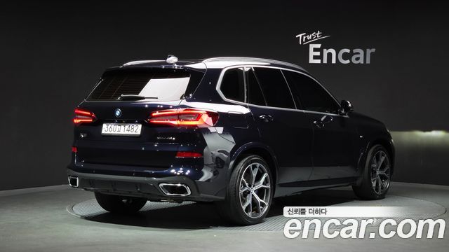 BMW X5 2020 — photo 2