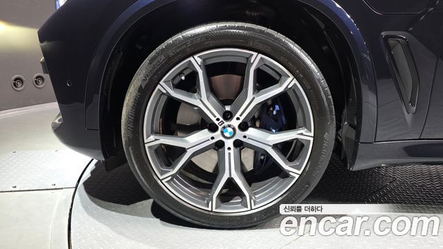 BMW X5 2020 — photo 5