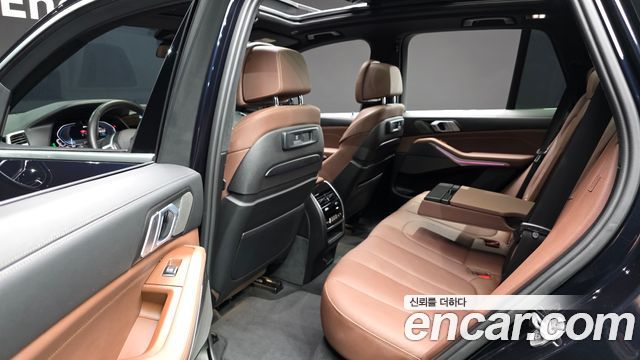 BMW X5 2020 — photo 11