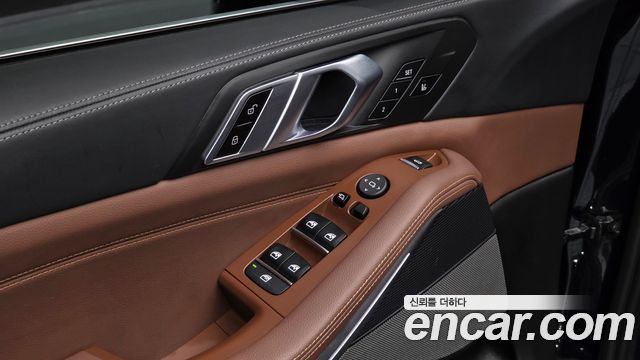 BMW X5 2020 — photo 16