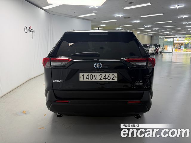 Toyota RAV4 2021 — photo 6