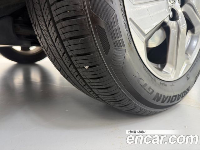 Toyota RAV4 2021 — photo 12