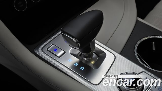 Genesis G70 2025 — photo 12