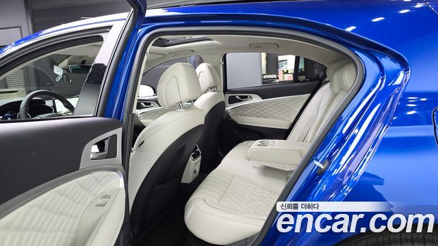 Genesis G70 2025 — photo 17