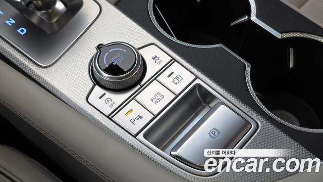 Genesis G70 2025 — photo 23