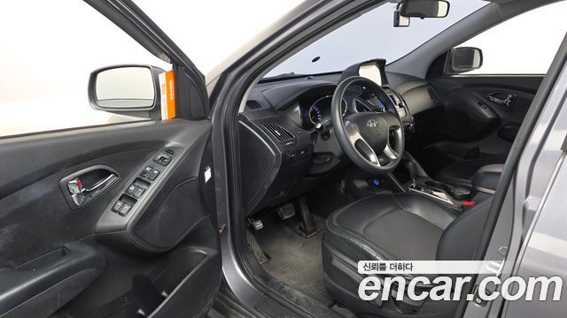 Hyundai Tucson 2011 — photo 10