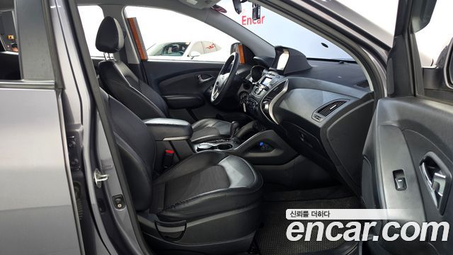 Hyundai Tucson 2011 — photo 11