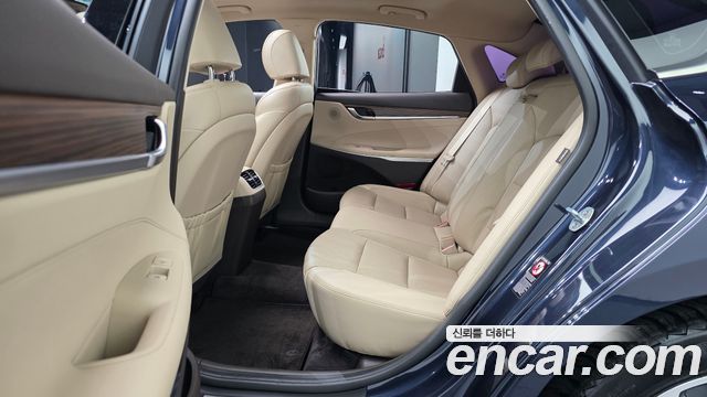 Hyundai Grandeur 2018 — photo 17