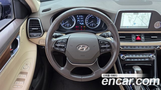 Hyundai Grandeur 2018 — photo 19