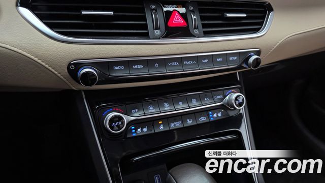 Hyundai Grandeur 2018 — photo 23