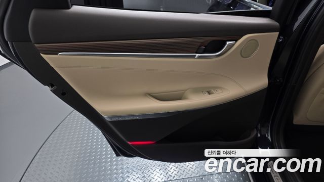 Hyundai Grandeur 2018 — photo 15