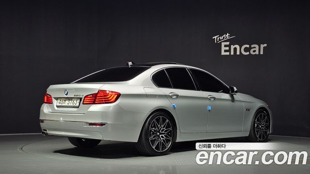 BMW 5-Series 2014 — photo 2