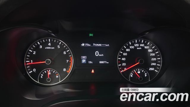 Kia K5 2019 — photo 8