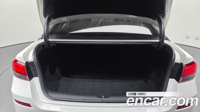 Kia K5 2019 — photo 20