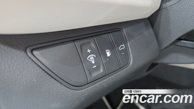 Genesis G70 2021 — photo 29