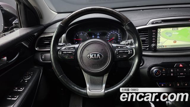 Kia Sorento 2017 — photo 13