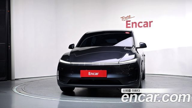 Tesla Model Y 2026 — photo 3