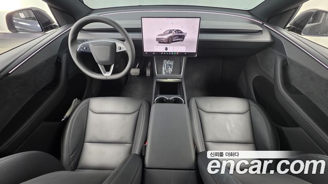 Tesla Model Y 2026 — photo 10