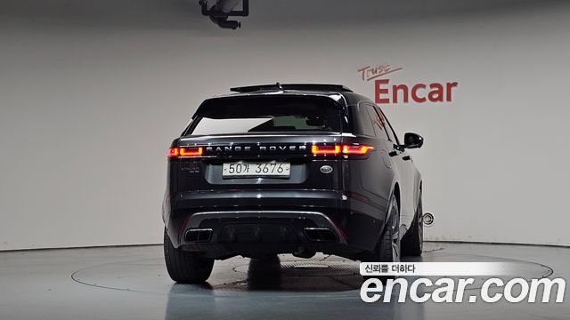 Land Rover Range Rover Velar 2018 — photo 4
