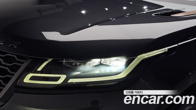 Land Rover Range Rover Velar 2018 — photo 8