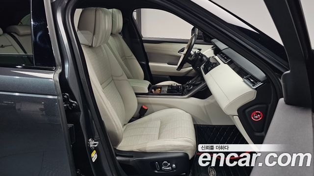 Land Rover Range Rover Velar 2018 — photo 16