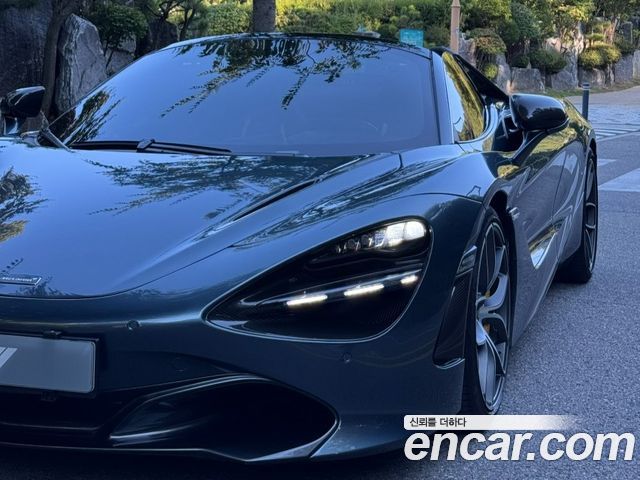 Mclaren 720S 2019 — photo 2