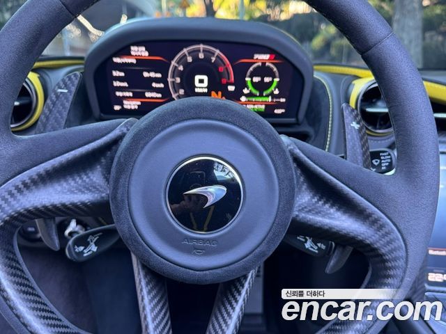 Mclaren 720S 2019 — photo 8