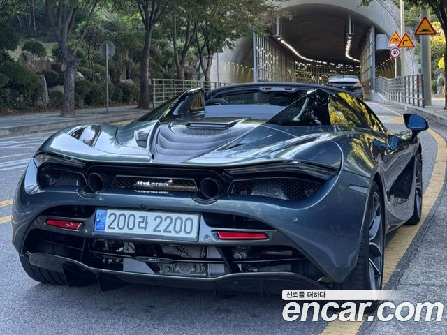 Mclaren 720S 2019 — photo 13
