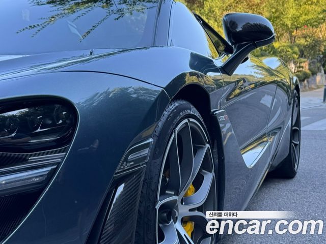 Mclaren 720S 2019 — photo 15