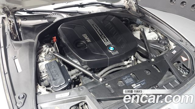 BMW 5-Series 2013 — photo 6