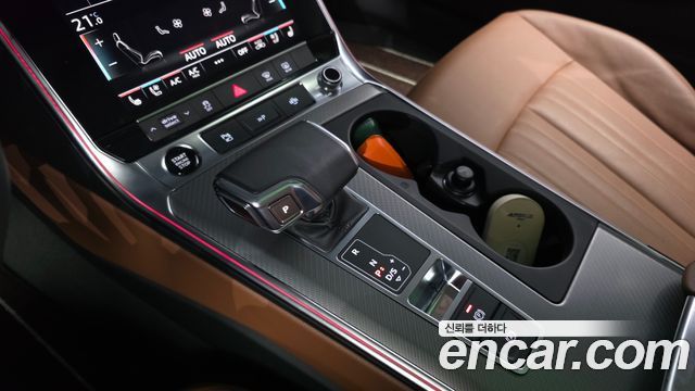 Audi A6 2022 — photo 12
