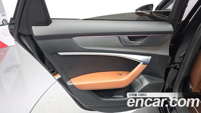 Audi A6 2022 — photo 15