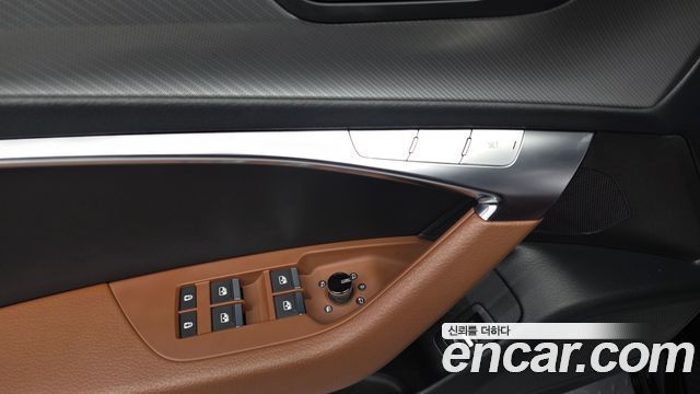 Audi A6 2022 — photo 32