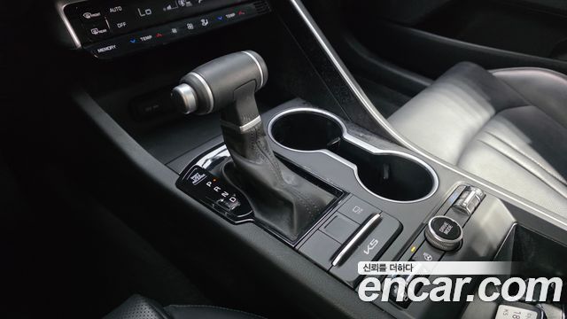 Kia K5 2023 — photo 12